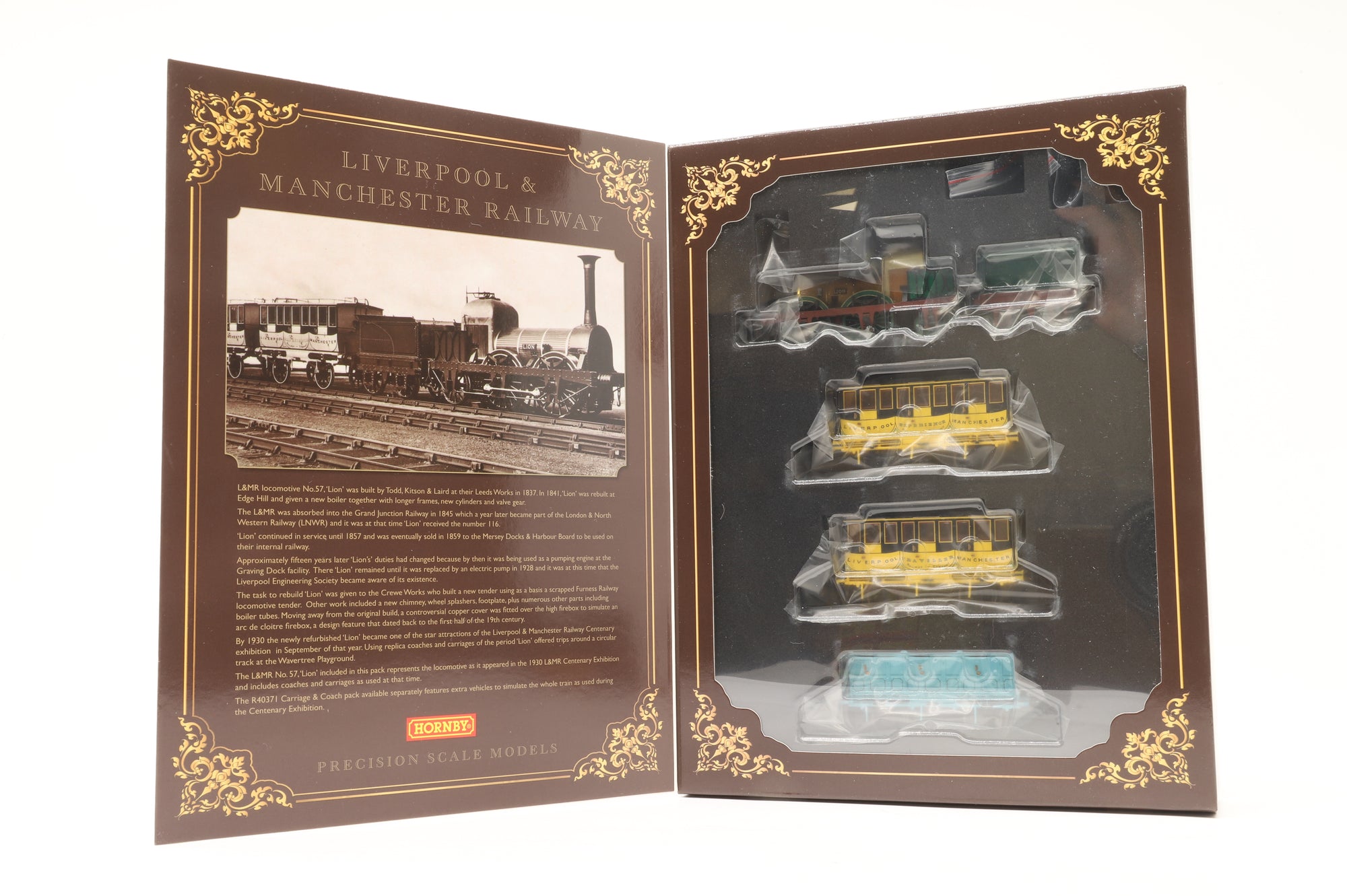 Hornby OO R30232 L&MR No.57 'Lion' Centenary Celebration Pack Incl. Carriages and 'Huskisson'