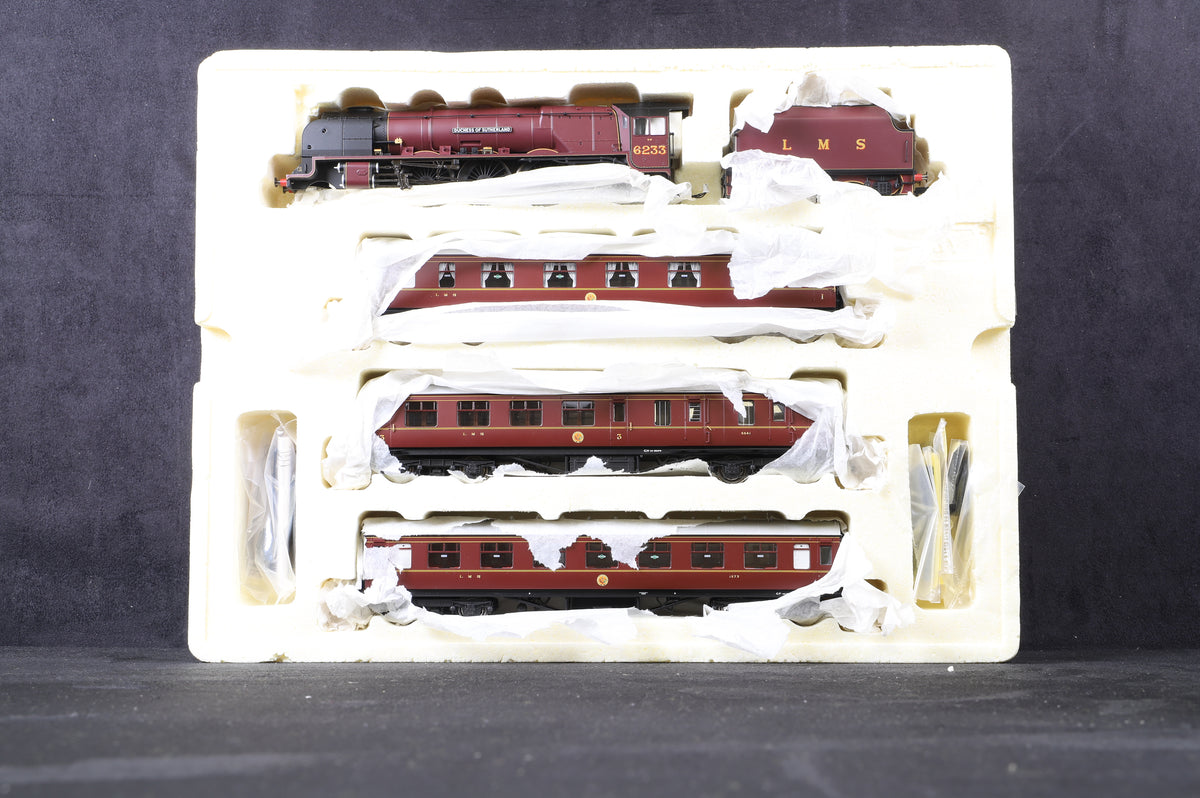 Hornby OO R2985 &#39;Duchess At Carlisle&#39; Train pack - Barry J Freeman collection. Limited edition 637/1000