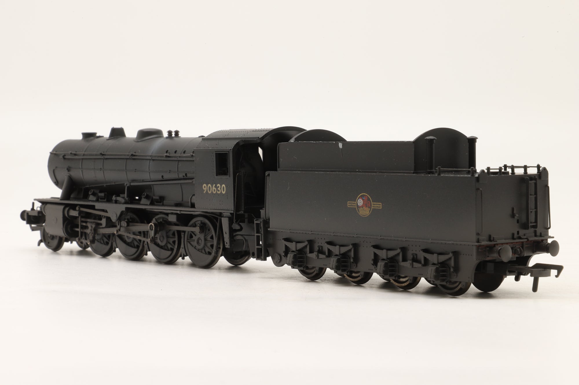 Bachmann OO 32-259 WD Austerity '90630' BR Black L/C Weathered