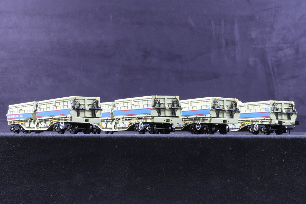 Dapol OO Rake of 7 MRA Wagons in Railtrack Livery