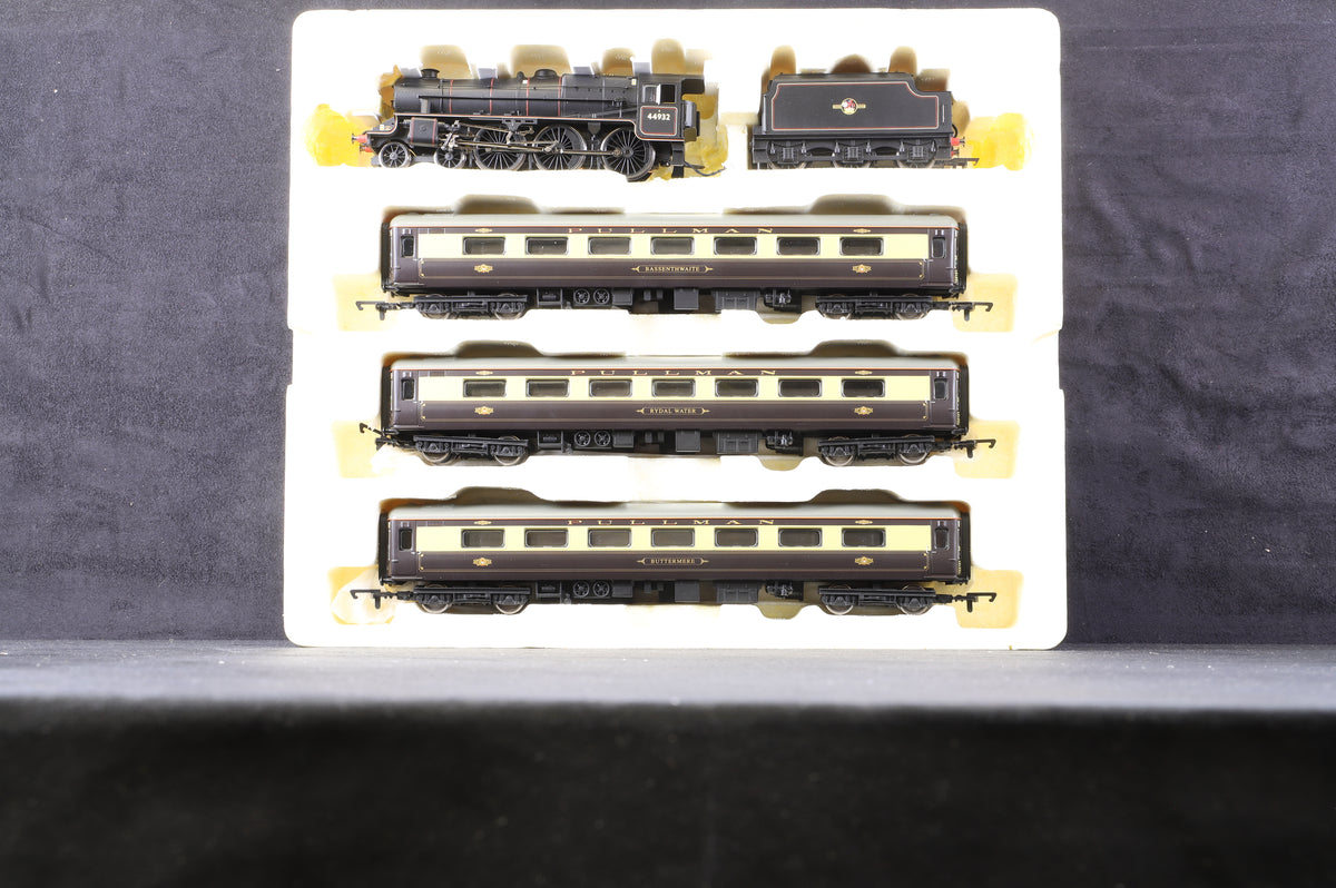 Hornby OO R2979 &#39;West Coast Railways&#39; Pullman Train Pack, Ltd Ed. 364/1000