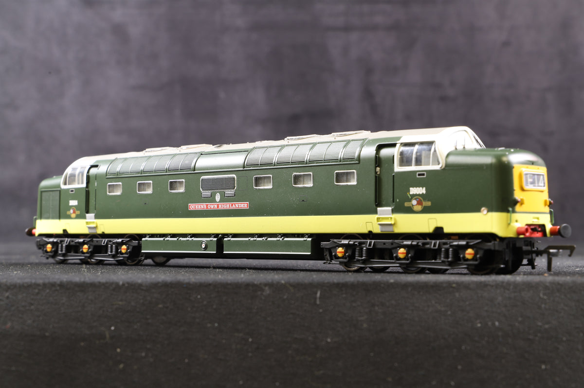 Bachmann OO 32-525 Class 55 Deltic &#39;D9004&#39; &#39;Queens Own Highlander&#39; BR Green