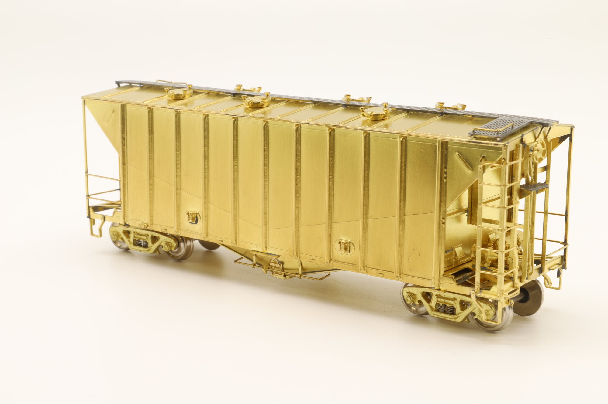 Overland Models HO Brass 3113 Airslide Covered Hopper (1965 Variant) Unpainted