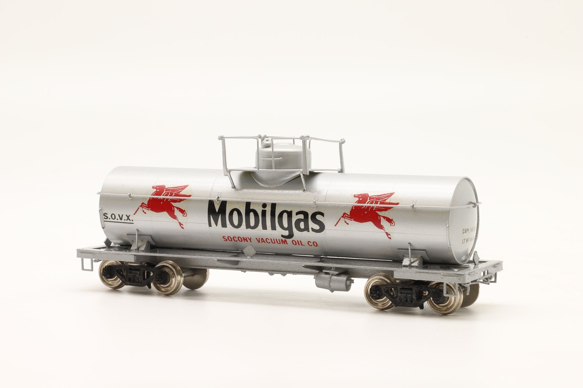 Precision Scale Co./Iron Horse HO Brass 8,000 Gallon Tank Car Mobilgas Silver