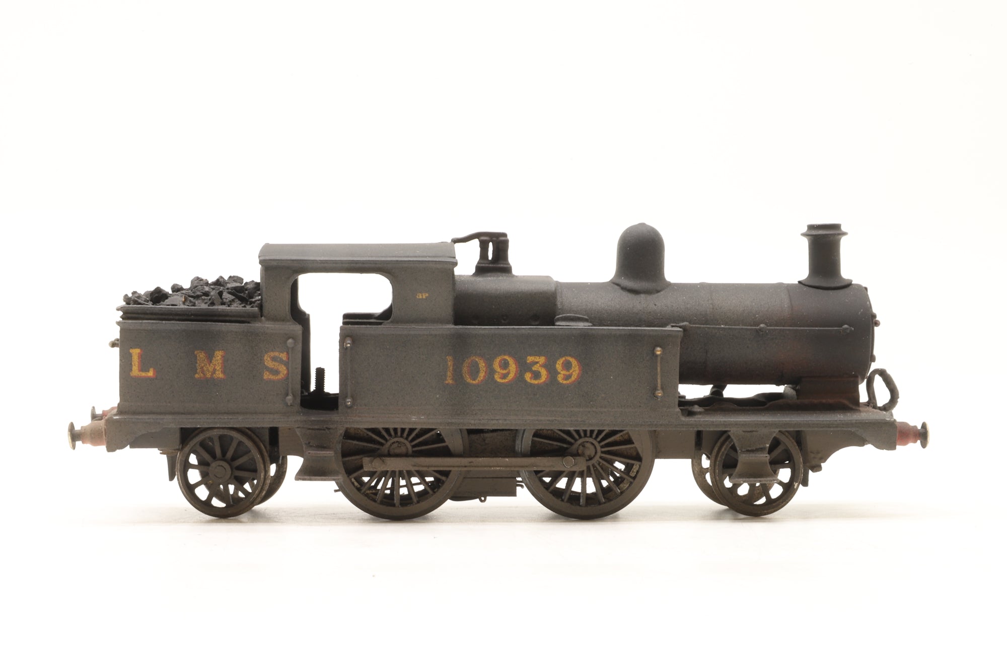 Kit-Built OO L&Y Class 5 Tank No. 10939 in LMS Black – Weathered