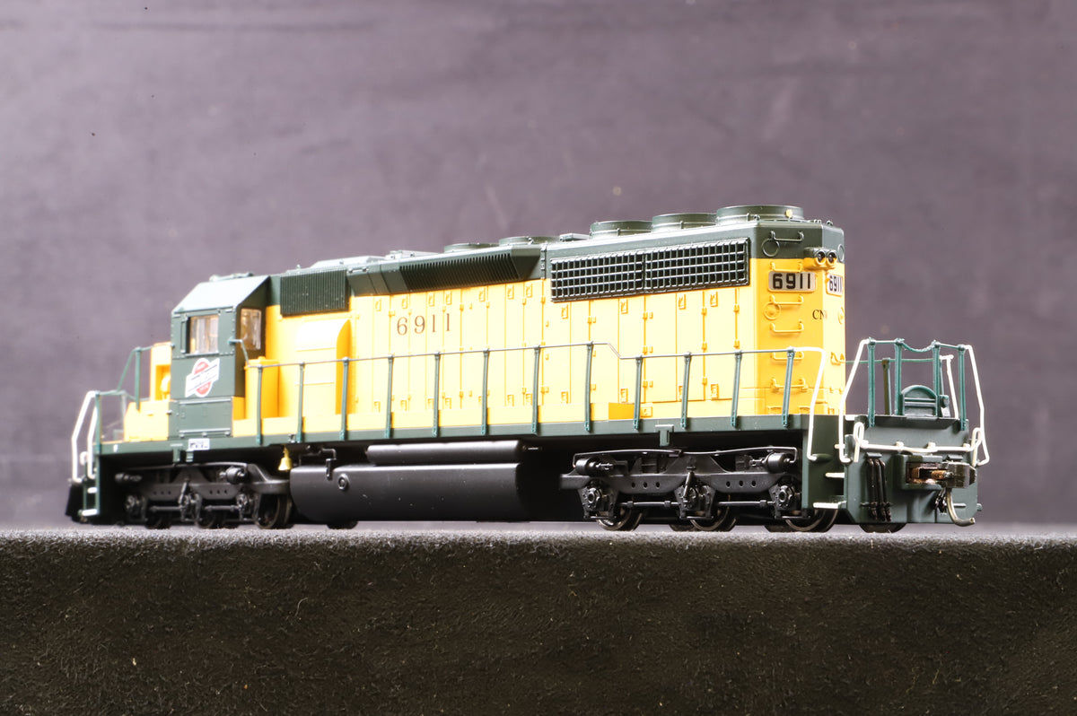 Broadway LTD HO 370 EMD SD40-2 No.6911 in C&amp;NW Livery - DCC Sound
