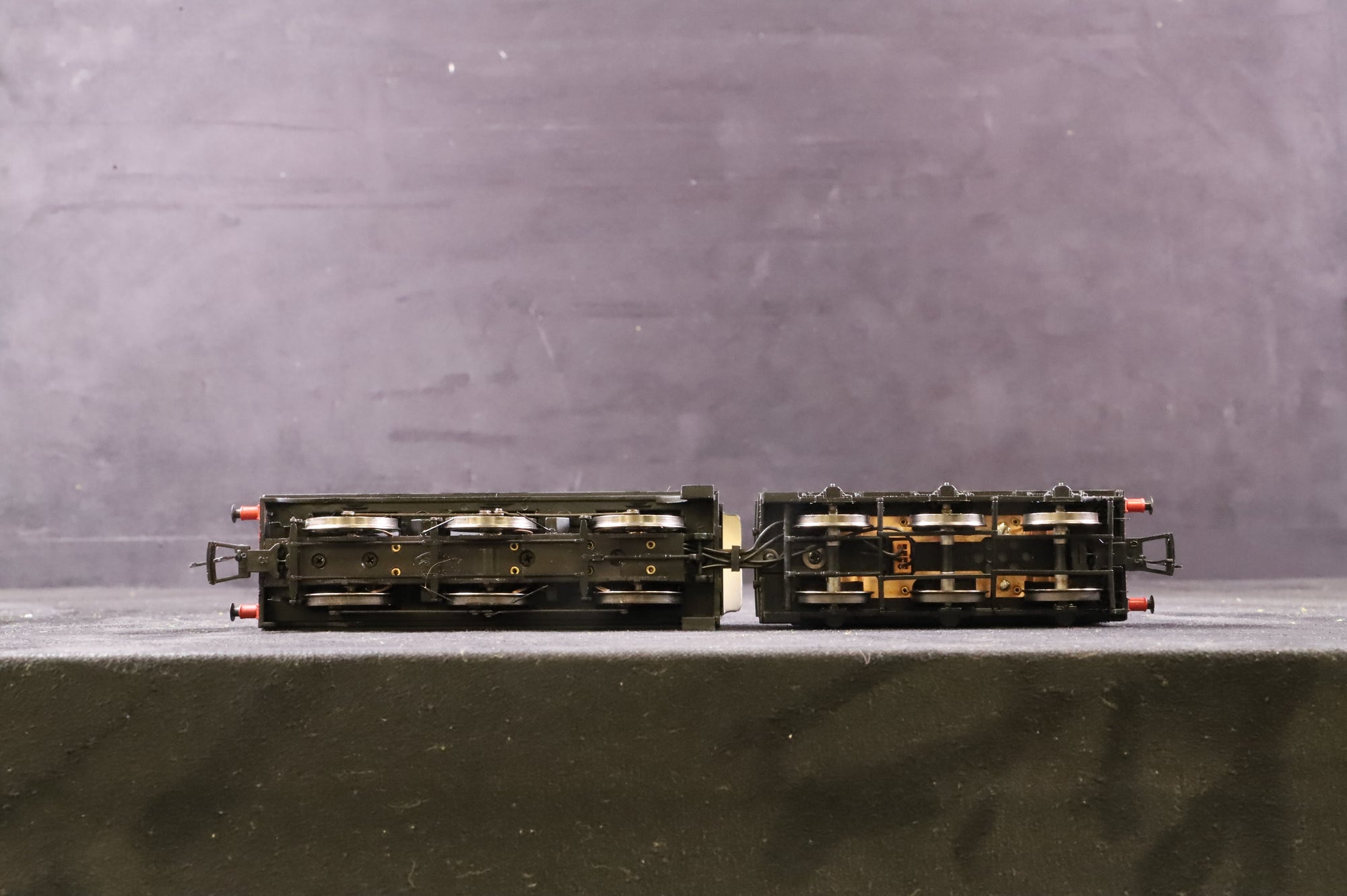 WORKSHOP Bachmann OO 31-627B Class 3F '3520' LMS Black, Repainted