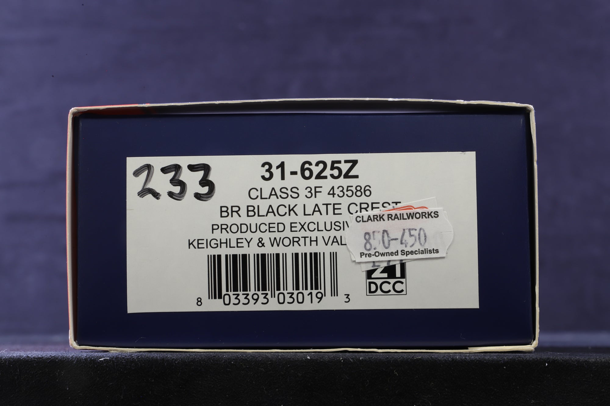 Bachmann OO 31-625Z Class 3F 43586 in Lined BR Black w/ Late Crests