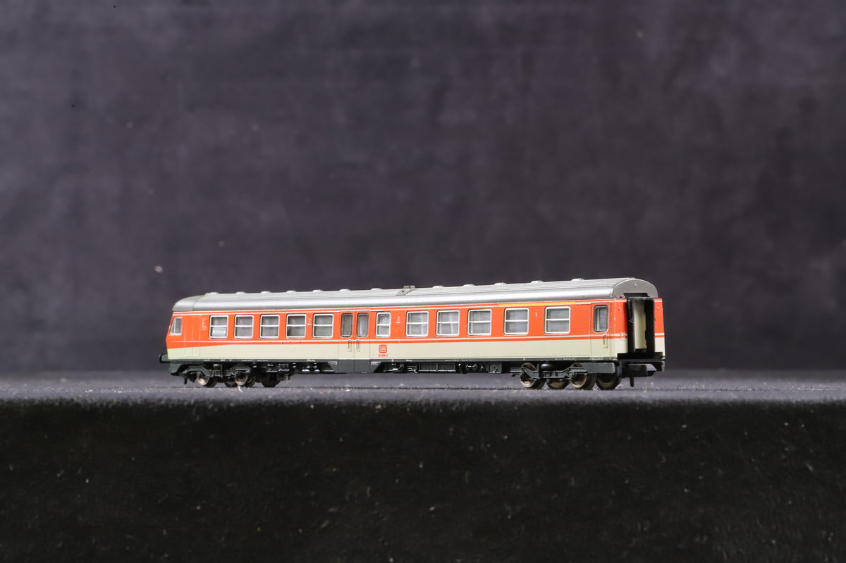 Fleischmann N Gauge 7430 DB 614 DMU in DB Red and White