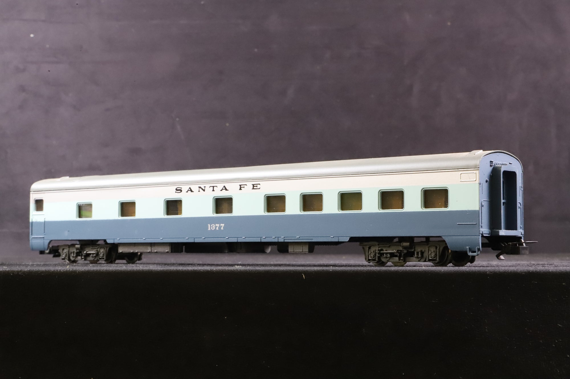 Rivarossi HO Rake of 3 Blue/Grey Santa Fe Coaches, Inc. 2635 & 2 x 2634
