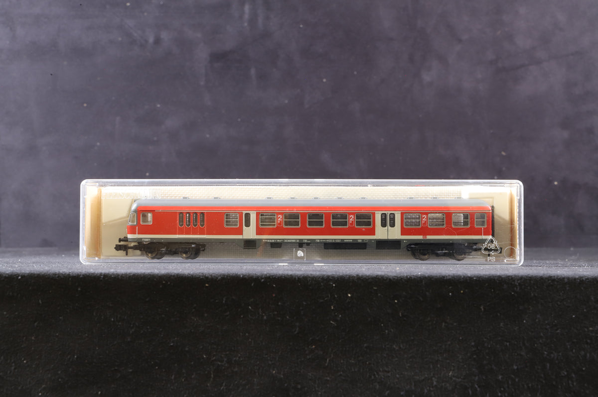 Fleischmann N Rake Of 6 Red DB Coaches Inc. 8148x4, 8147 &amp; 8146
