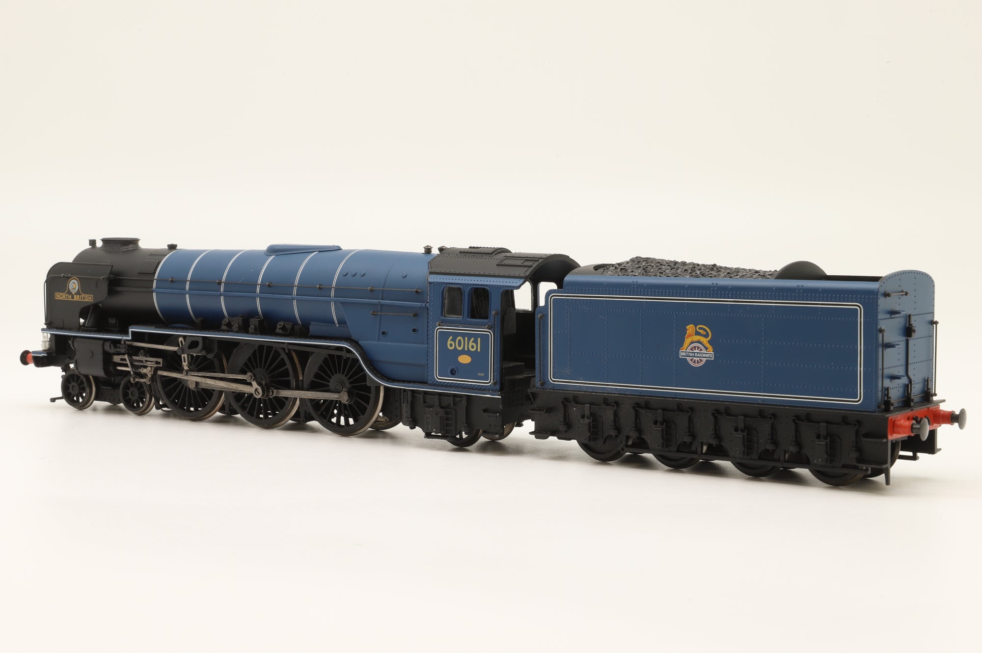 Bachmann OO 32-553 Class A1 '60161' 'North British' BR Blue E/C