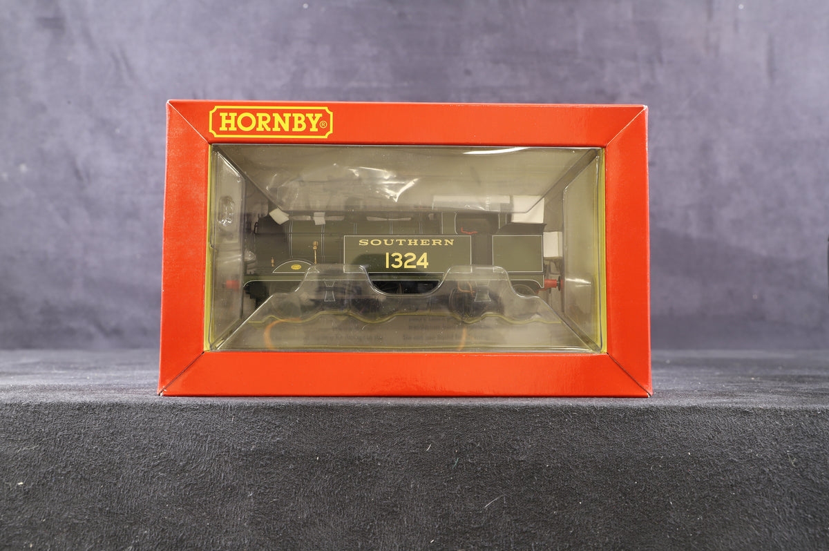 Hornby OO R3540 Wainwright H Class &#39;1324&#39; SR Green