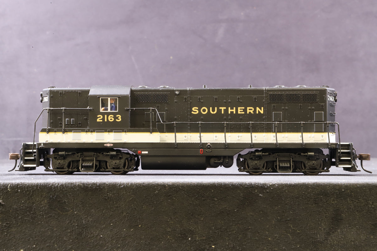 Atlas HO 8568-LN EMD GP-7 No.8567 in Southern Livery