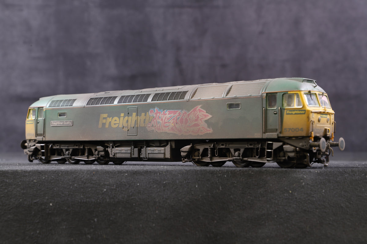 Bachmann OO Class 57 &#39;57004&#39; &#39;Freightliner Quality&#39; Freightliner Weathered, Renumbered &amp; Renamed