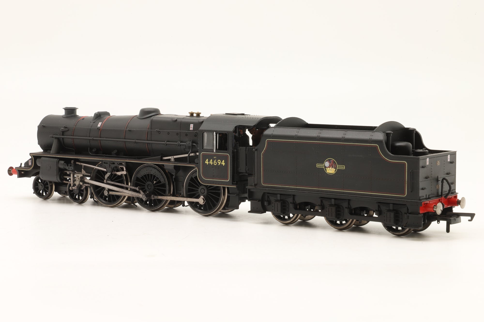 Hornby OO R3323 Class 5 '44694' BR Lined Black L/C Weathered