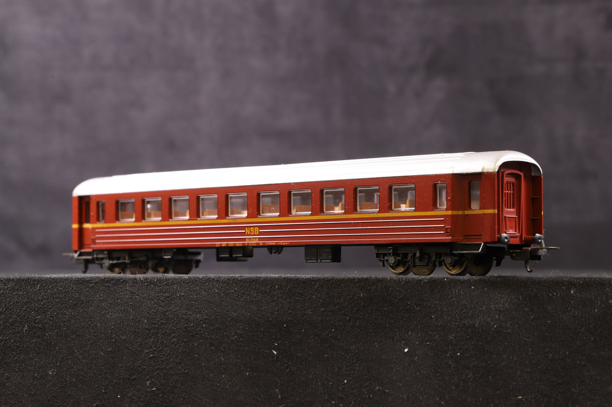 Lima HO 10 6354 SH NSB Passenger Train Pack