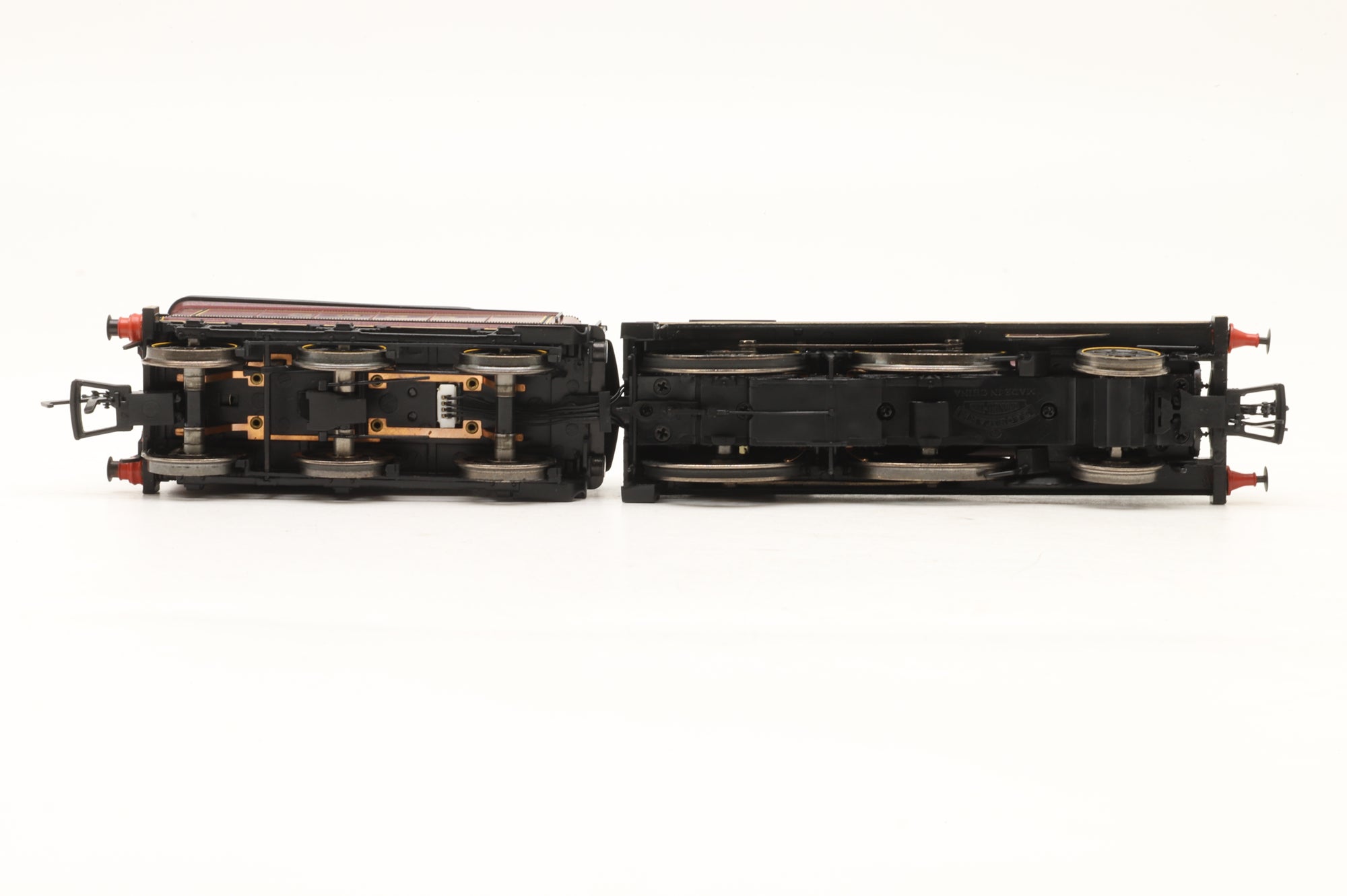 Bachmann OO 35-162Z LNWR Improved Precedent Class No. 5036 'Novelty' LMS Crimson Rails Exclusive