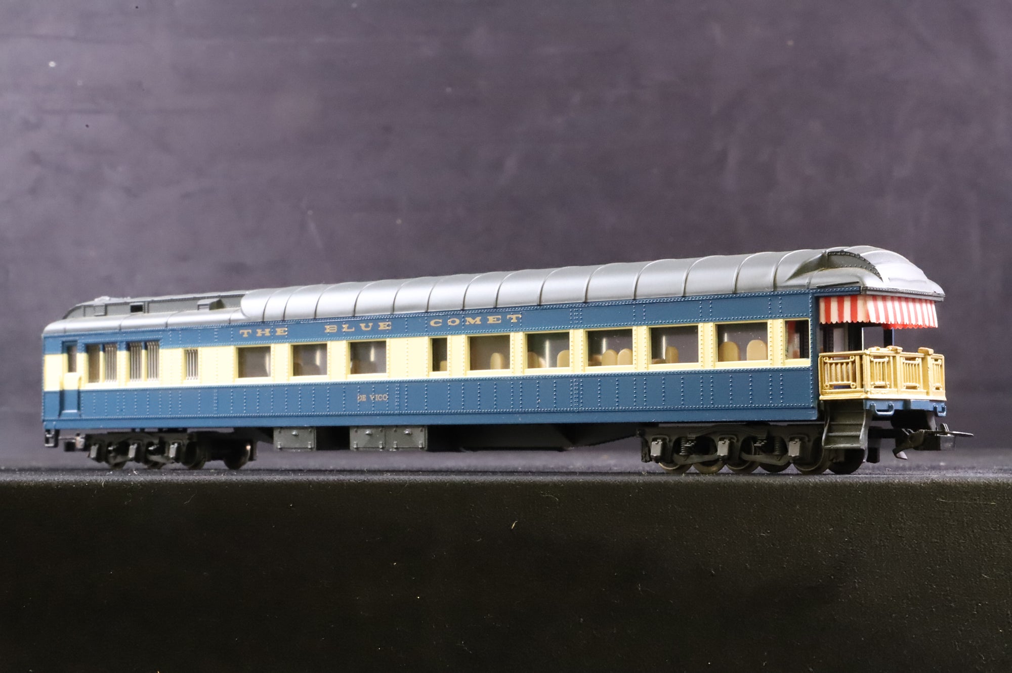 Rivarossi HO 2644/5/7/8 Rake of 4 Pullman 'Blue Comet' Coaches
