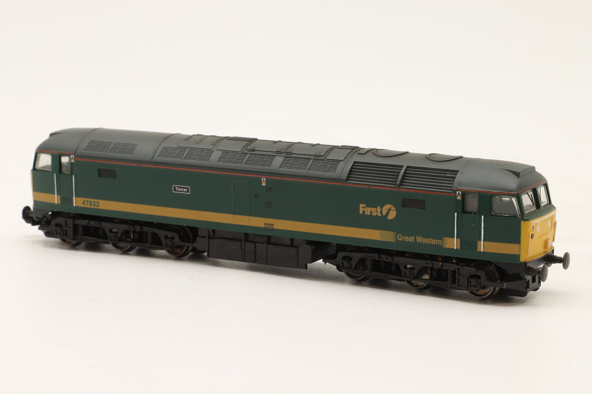Graham Farish N 371226 Class 47 First Great Western '47832' 'Tamar'