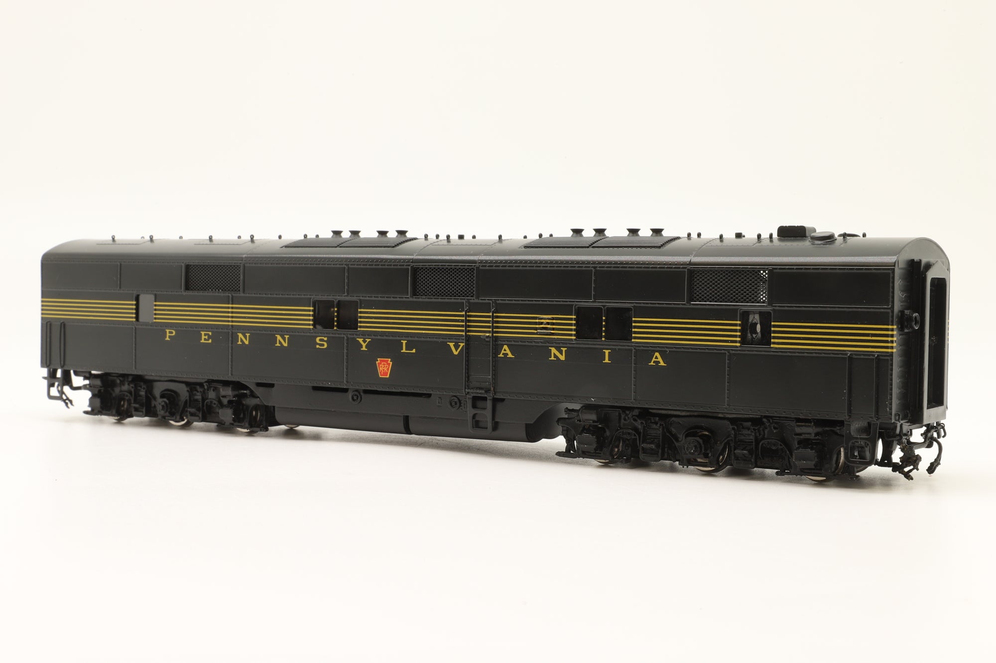 Oriental Limited HO Brass EMD E&A/E7B in PRR Brunswick Green - Unnumbered