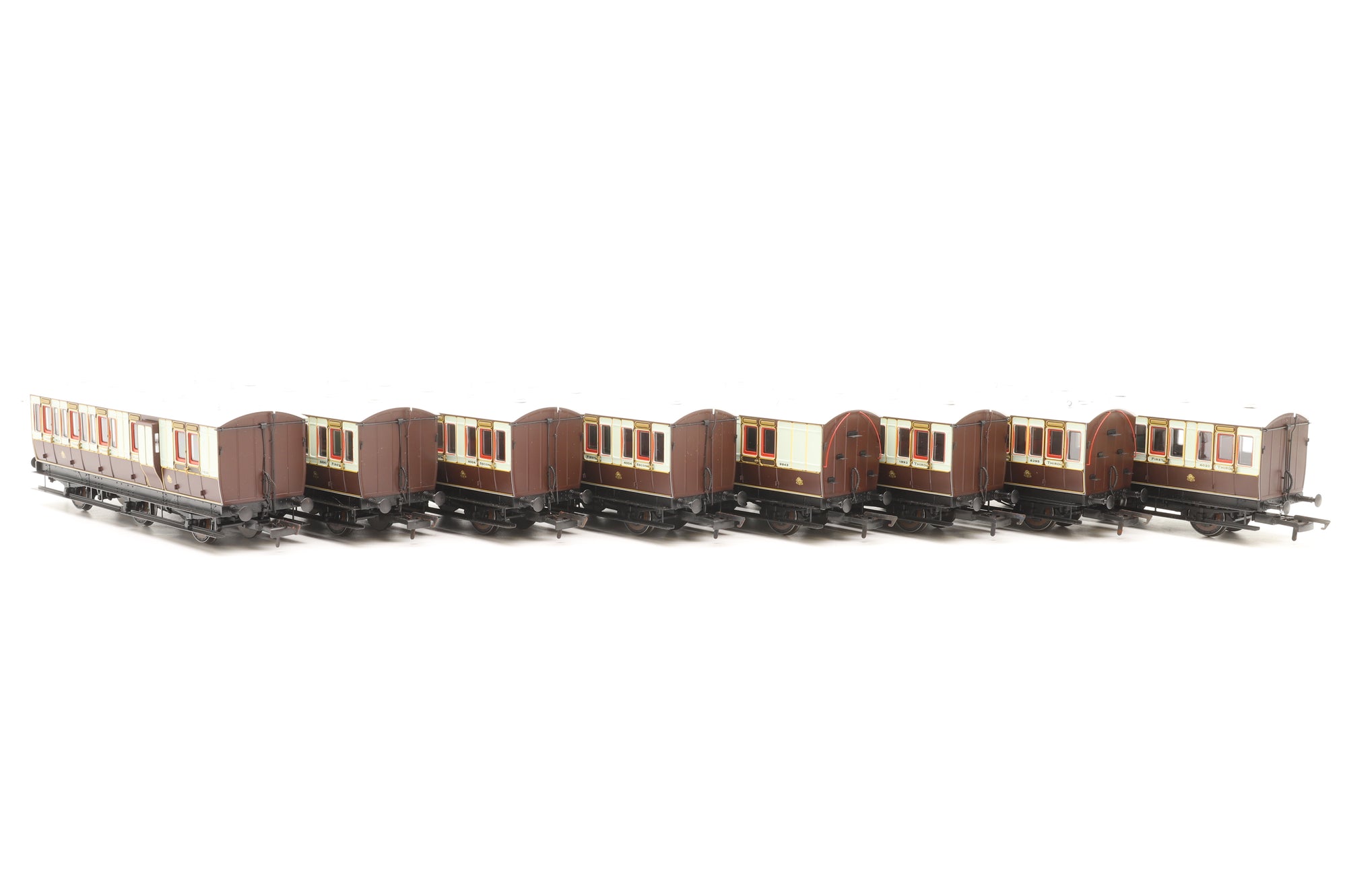 Hattons OO Rake Of 8 LNWR Genesis Coaches