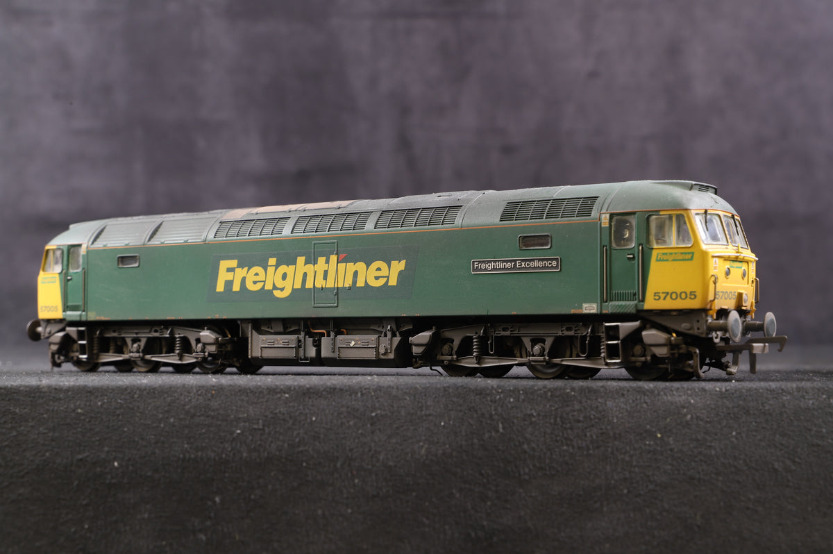 Bachmann OO Class 57 &#39;57005&#39; &#39;Freightliner Excellence&#39; Freightliner Weathered, Renamed &amp; Renumbered