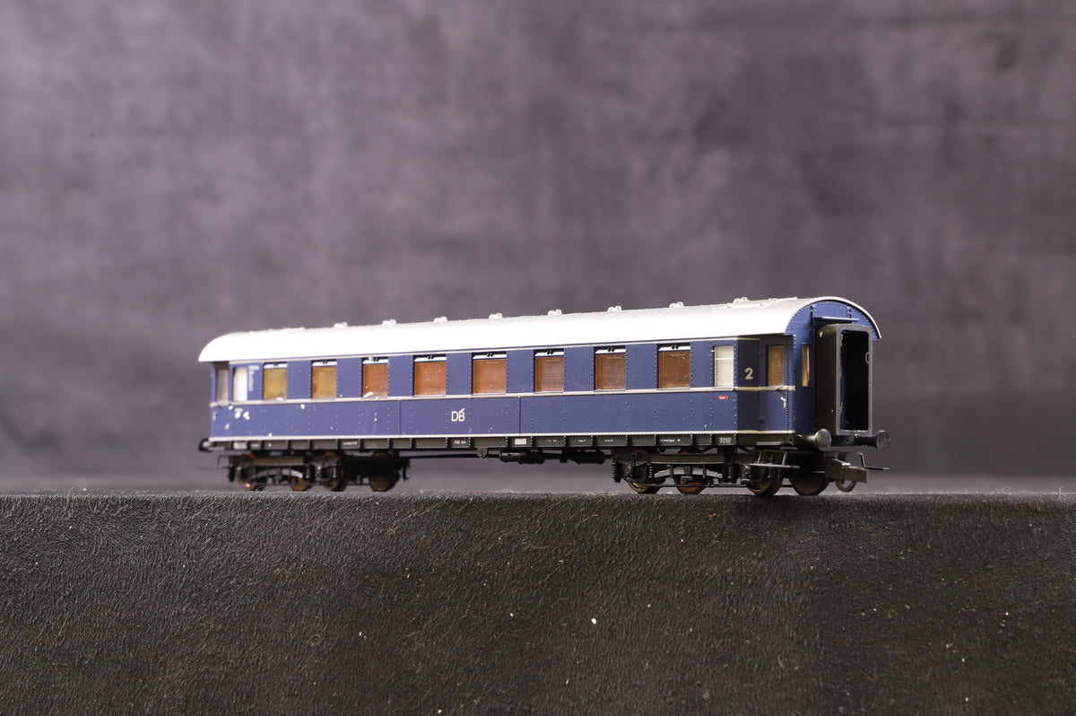 Liliput HO 844 Rake Of 5 DSG Coaches