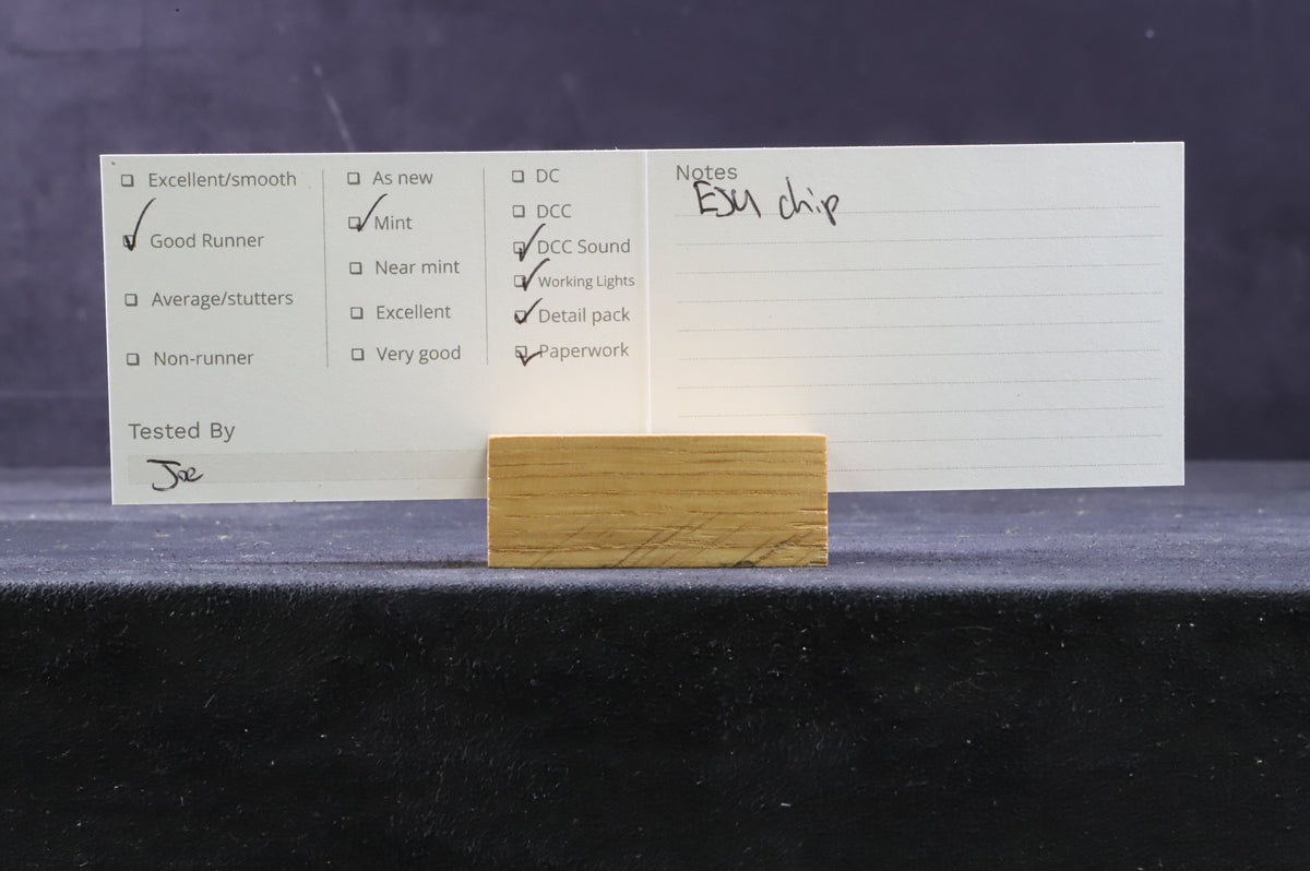 Graham Farish N 372-260SF Class 47/4 &#39;47814&#39; &#39;Totnes Castle&#39; Virgin Trains DCCS found