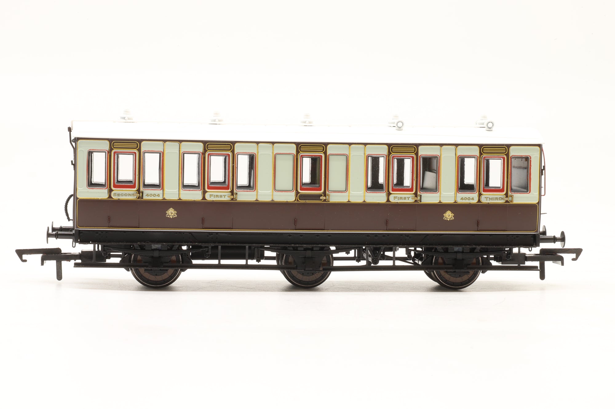 Hattons OO Rake Of 8 LNWR Genesis Coaches