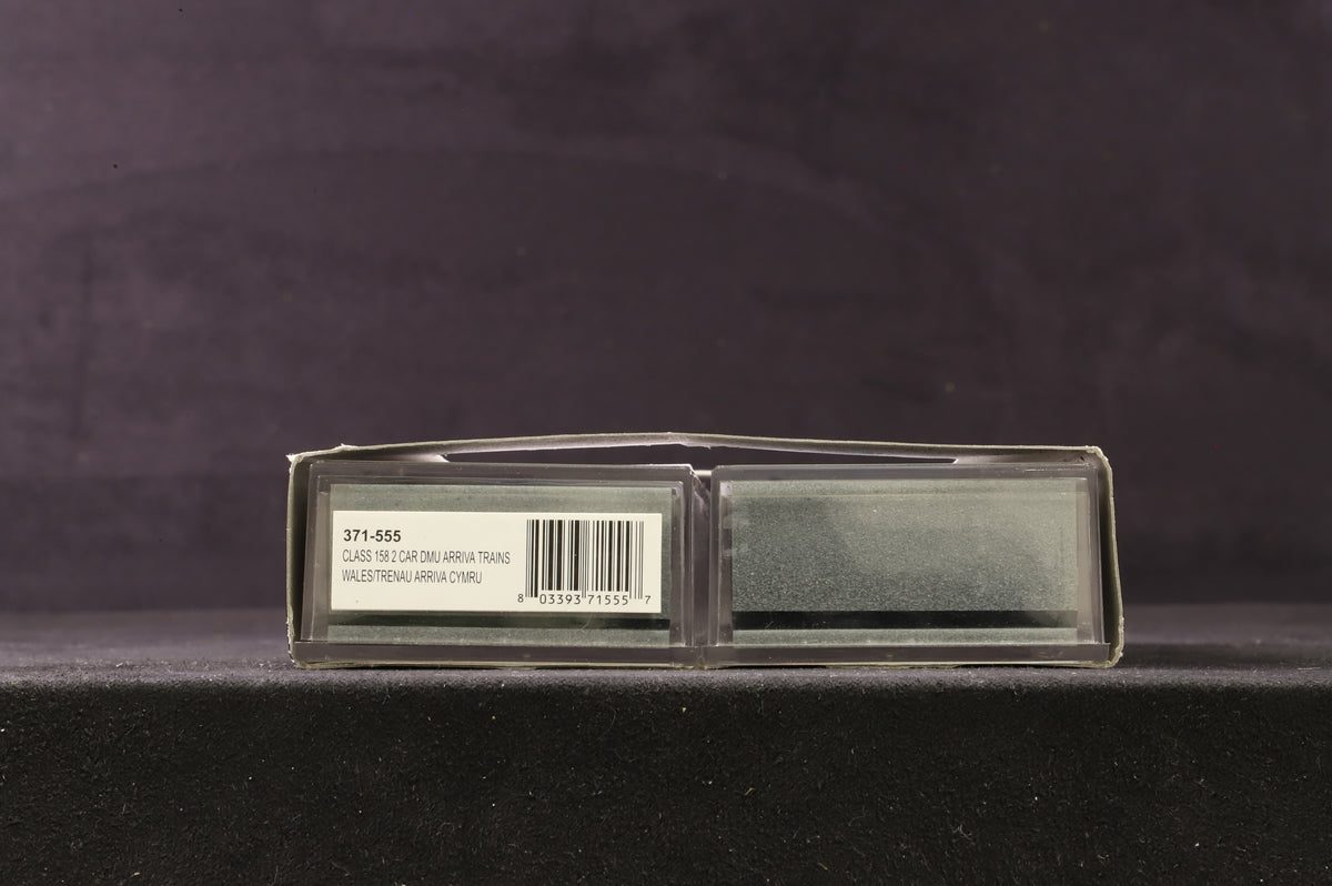 Graham Farish N Gauge 371-555 Class 158 2 Car DMU in Arriva Trains Wales Livery