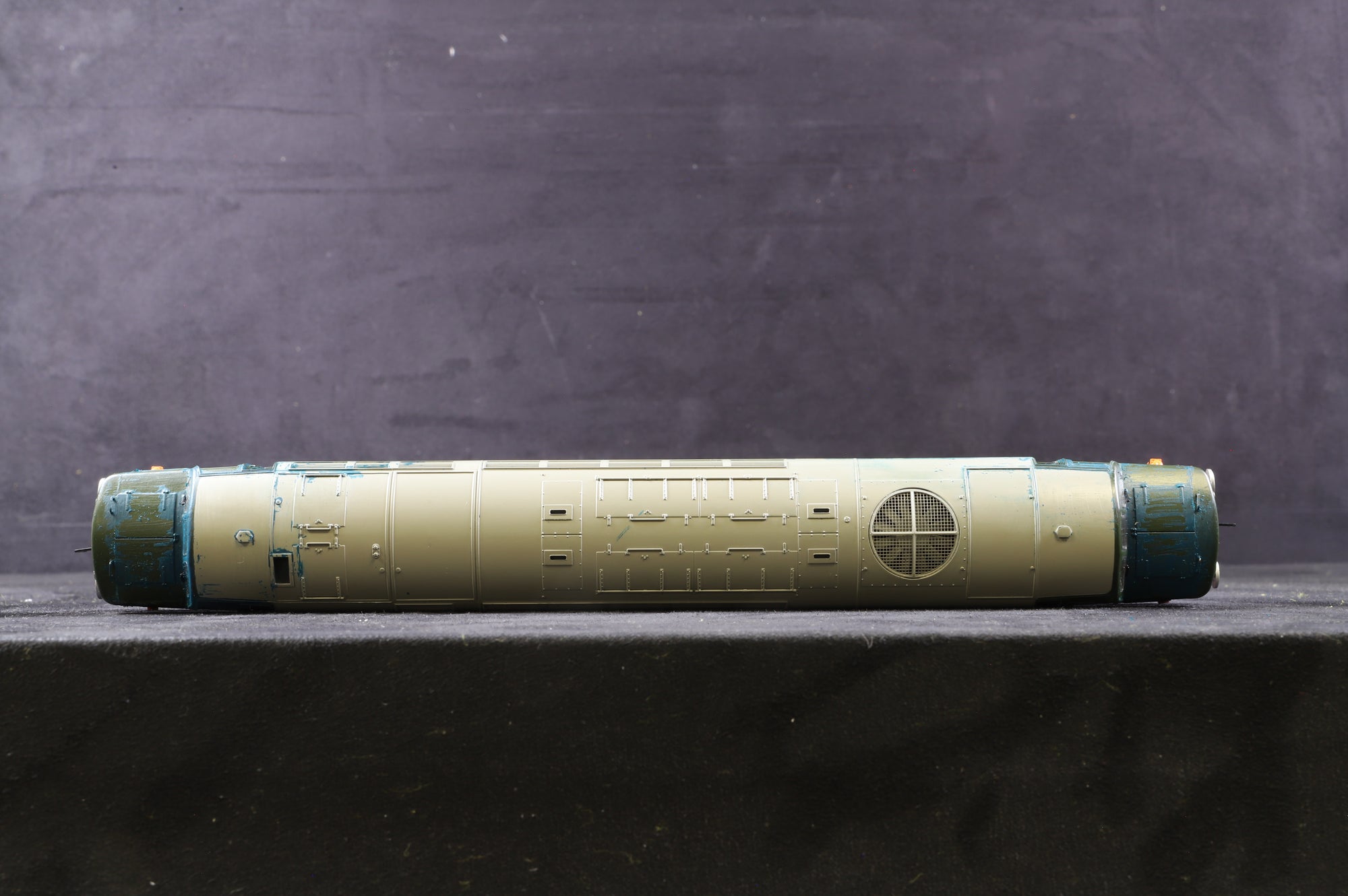 WORKSHOP Bachmann OO 32-480 Class 40 Diesel 'D248' BR Green/ Blue Repainted