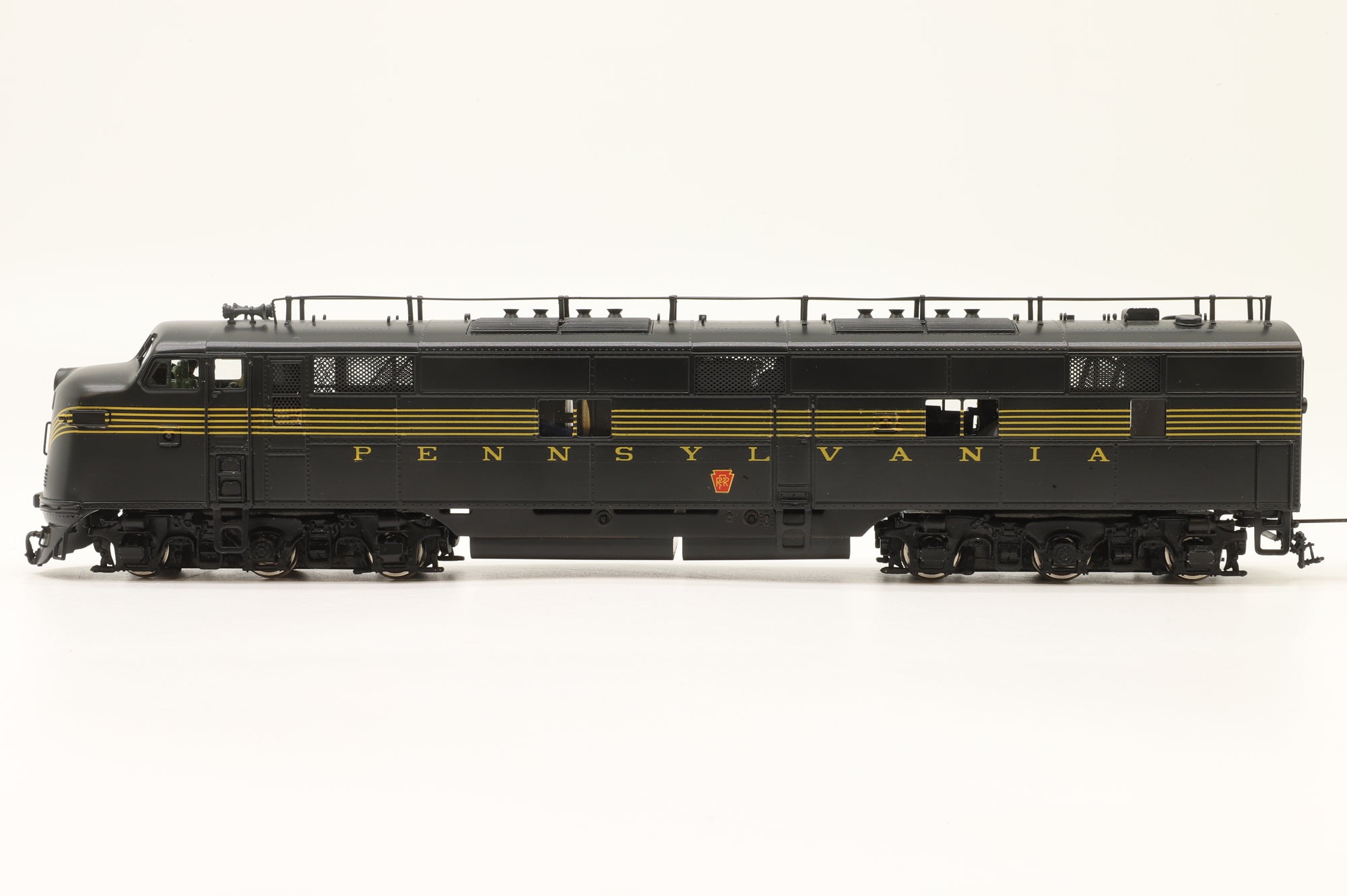 Oriental Limited HO Brass EMD E&A/E7B in PRR Brunswick Green - Unnumbered