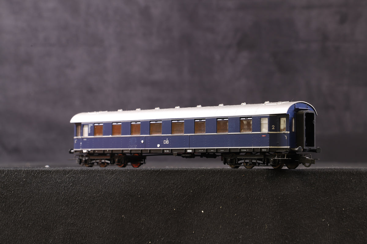 Liliput HO 844 Rake Of 5 DSG Coaches