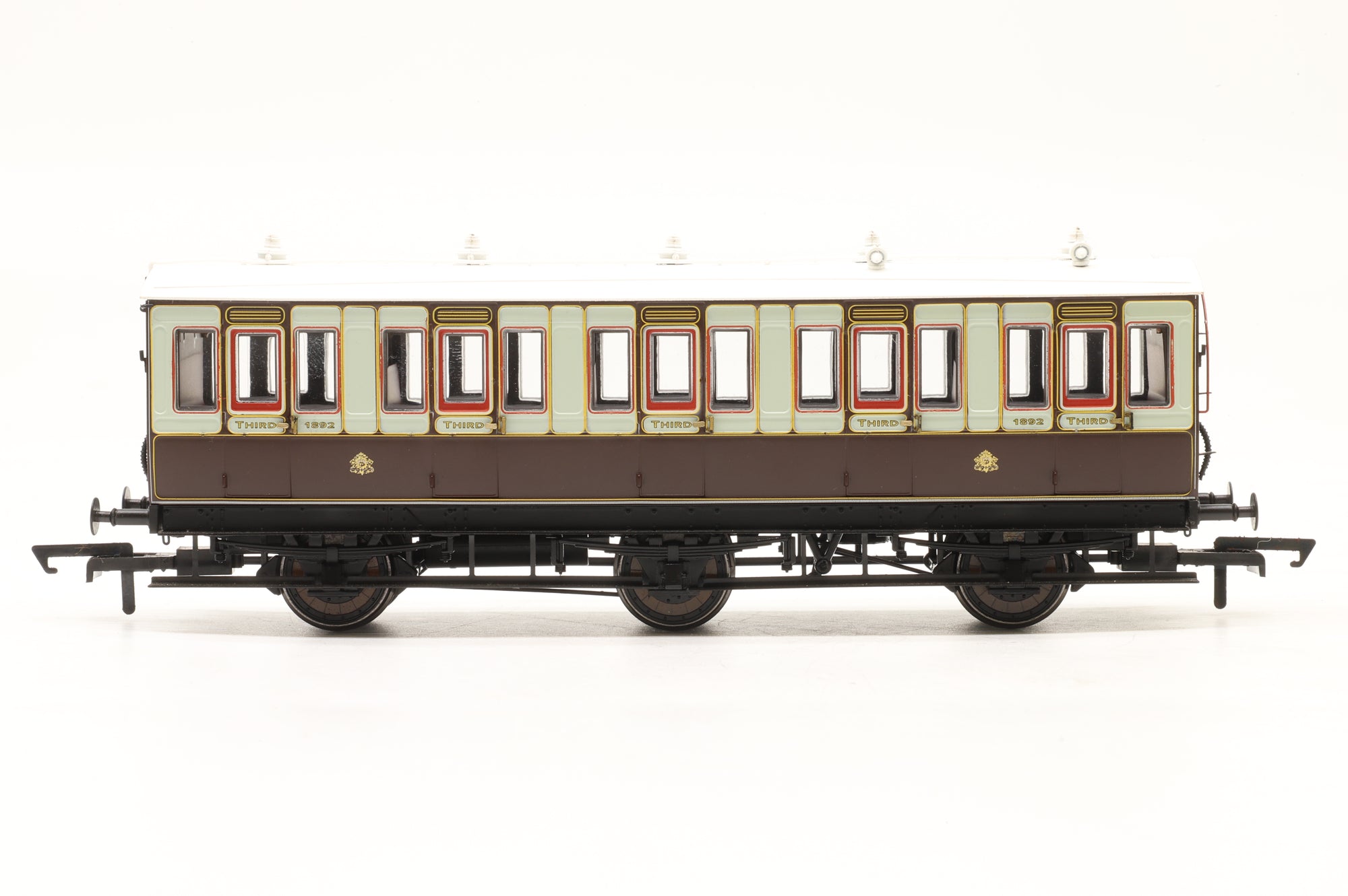Hattons OO Rake Of 8 LNWR Genesis Coaches