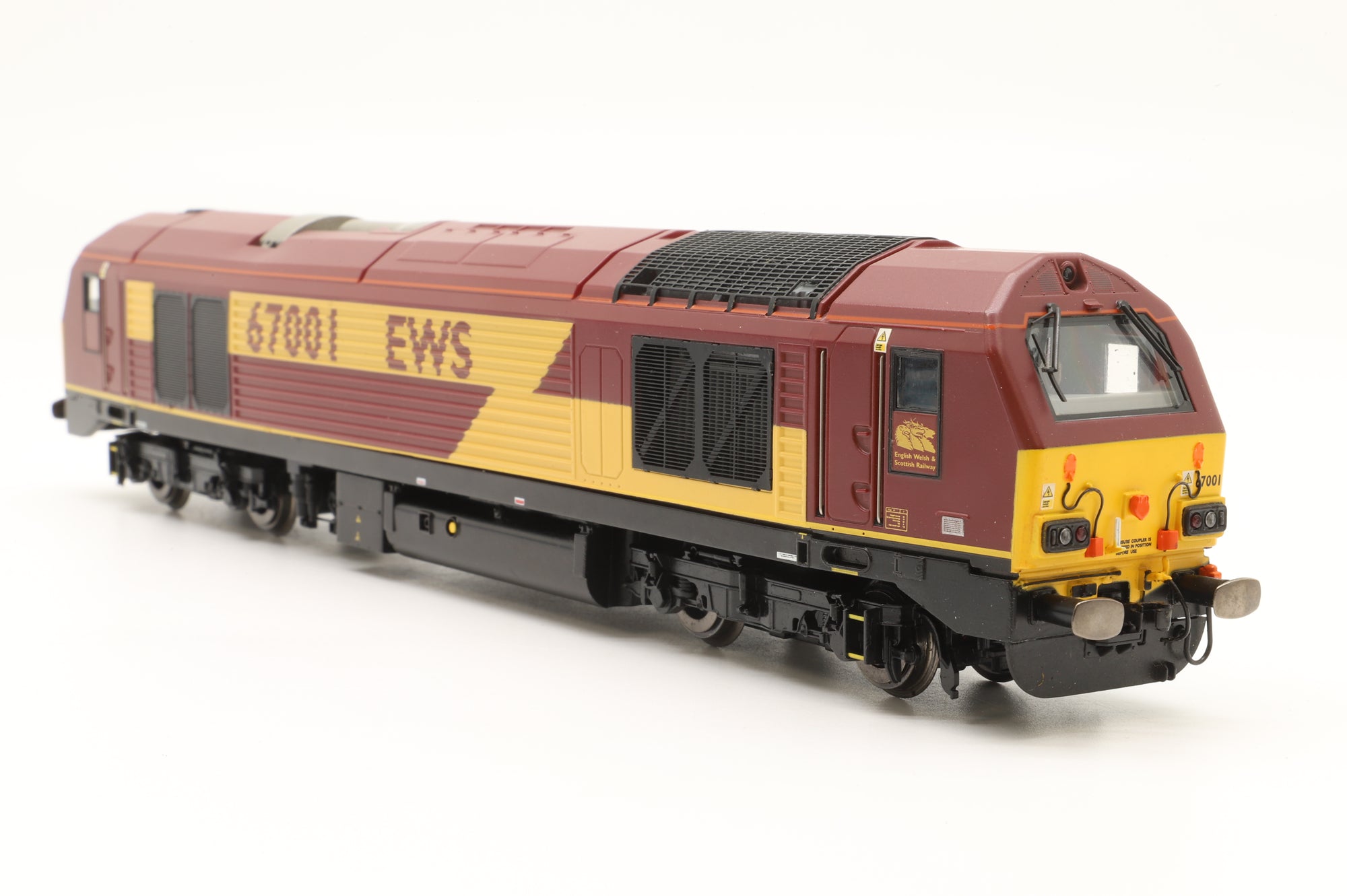 Hornby OO R3040X Class 67 Bo-Bo '67001' EWS DCC Sound