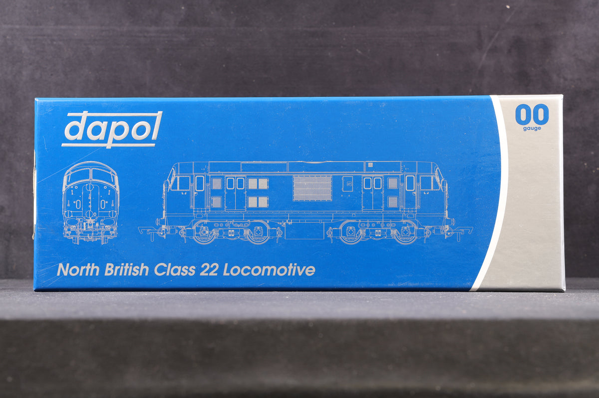 Dapol OO Class 22 BR Green &#39;D6327&#39; With Amended Peaked Yellow Panel Headcode Discs, DCC