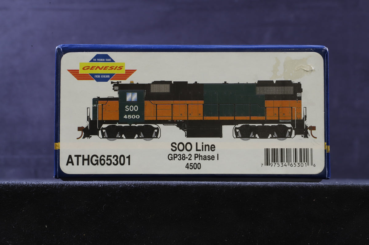 Genesis HO ATHG65301 GP38-2 Phase I &#39;4500&#39; SOO Line Weathered DCC Sound