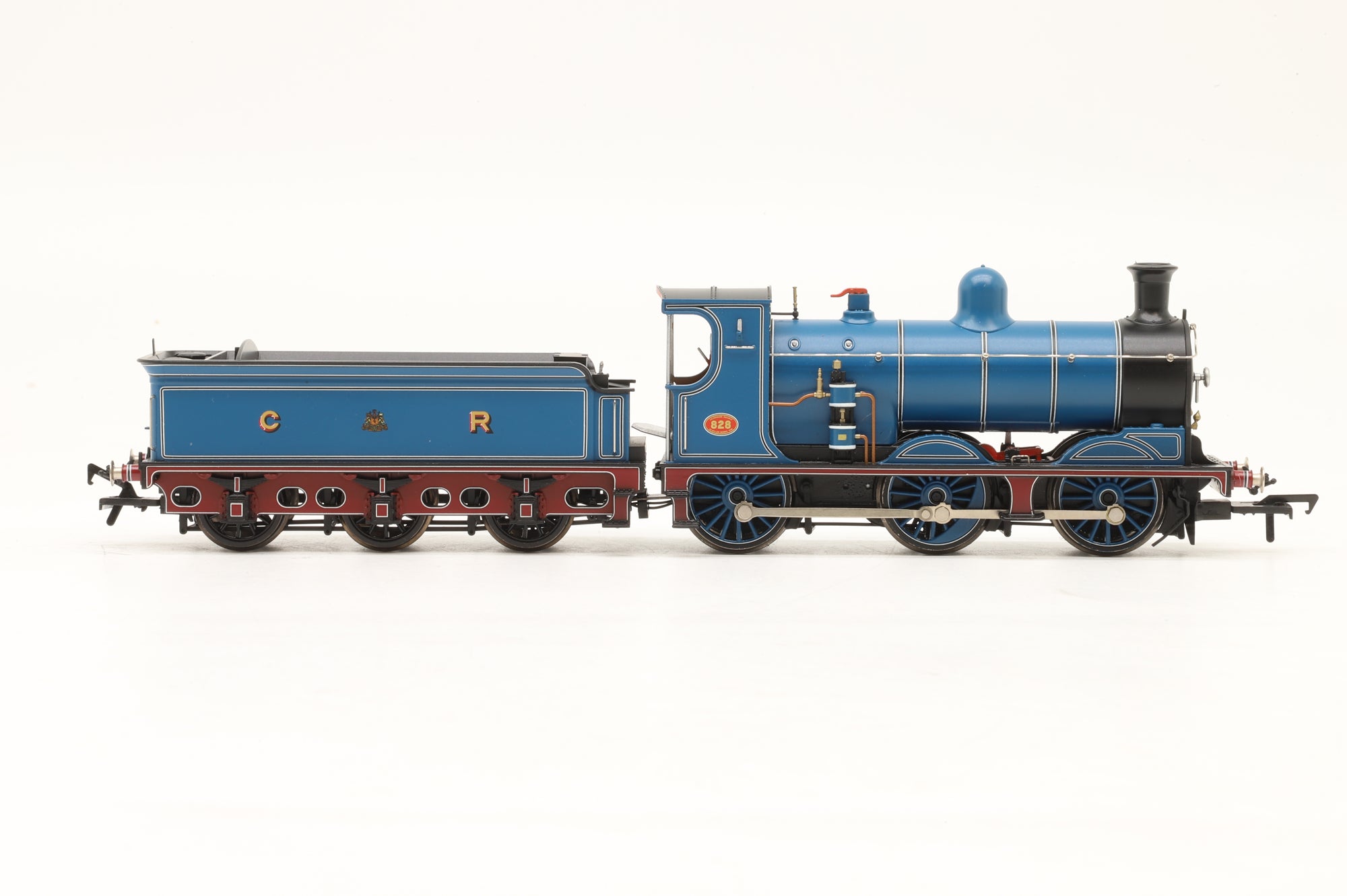 Bachmann OO 35-280Z Caledonian Class No. 812 828 Caledonian Railway Lined Blue Rails Exclusive