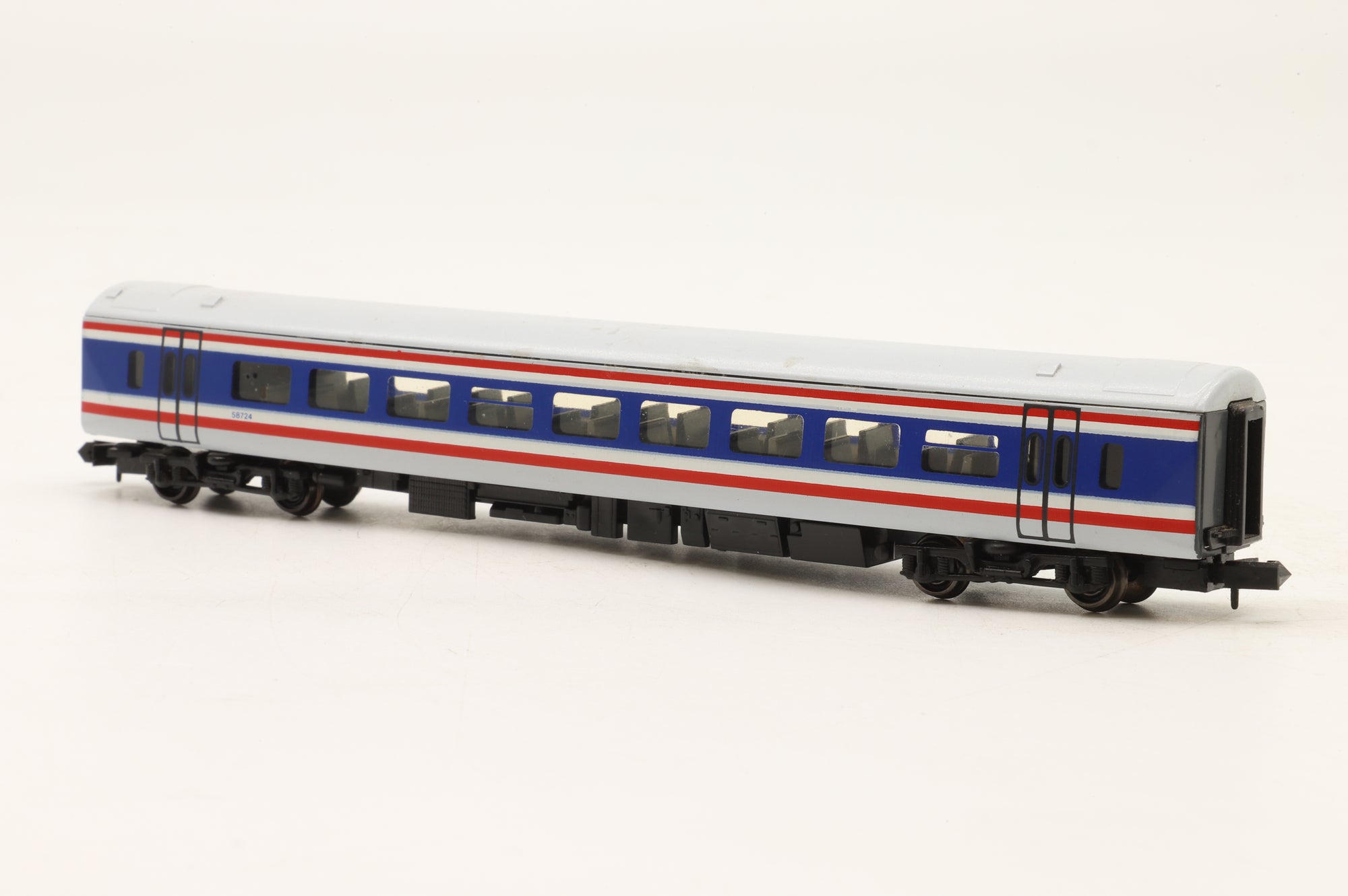 Graham Farish N 8748 Class 159 3-Car Set With Dummy NSE Livery