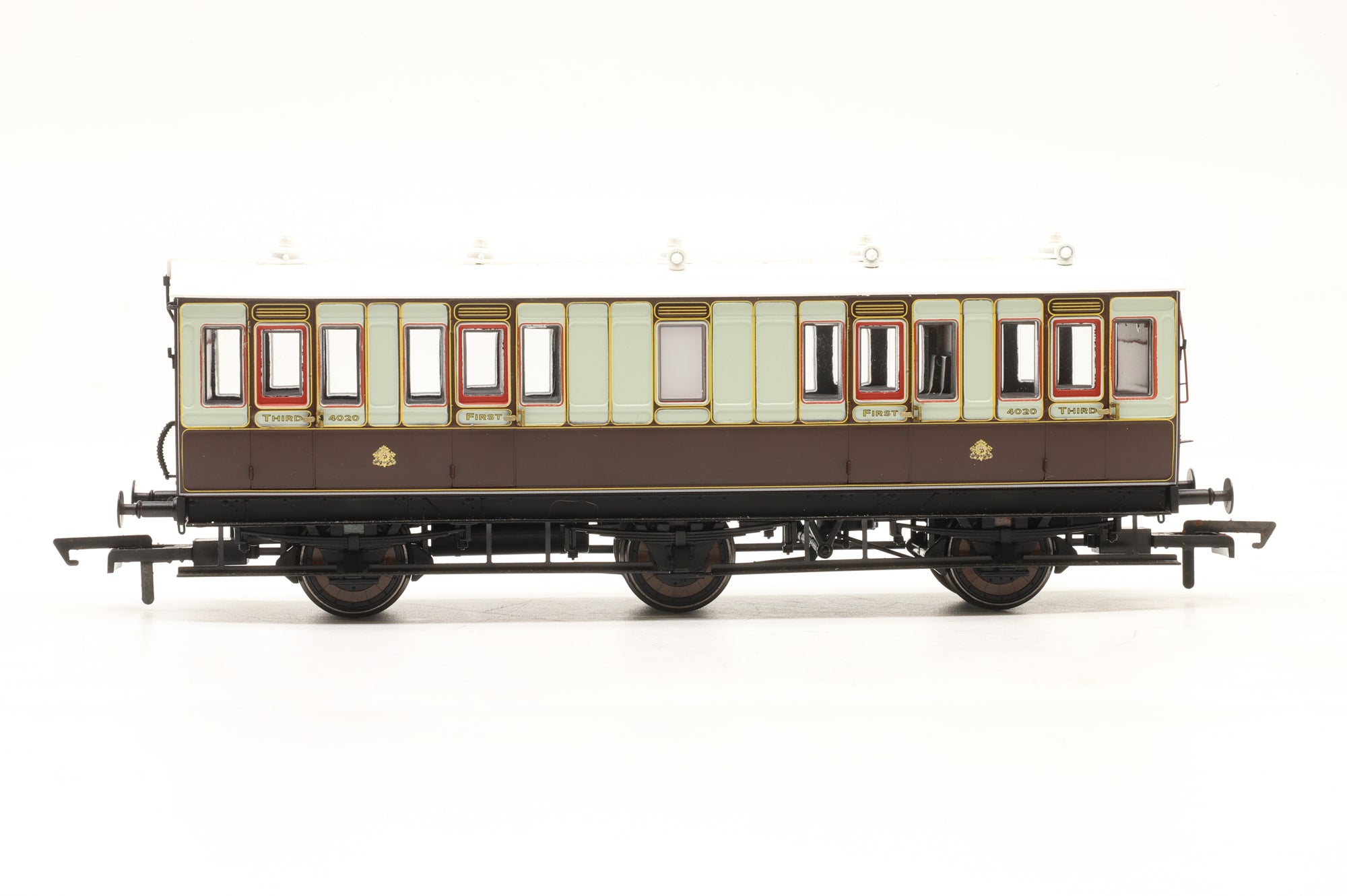 Hattons OO Rake Of 8 LNWR Genesis Coaches