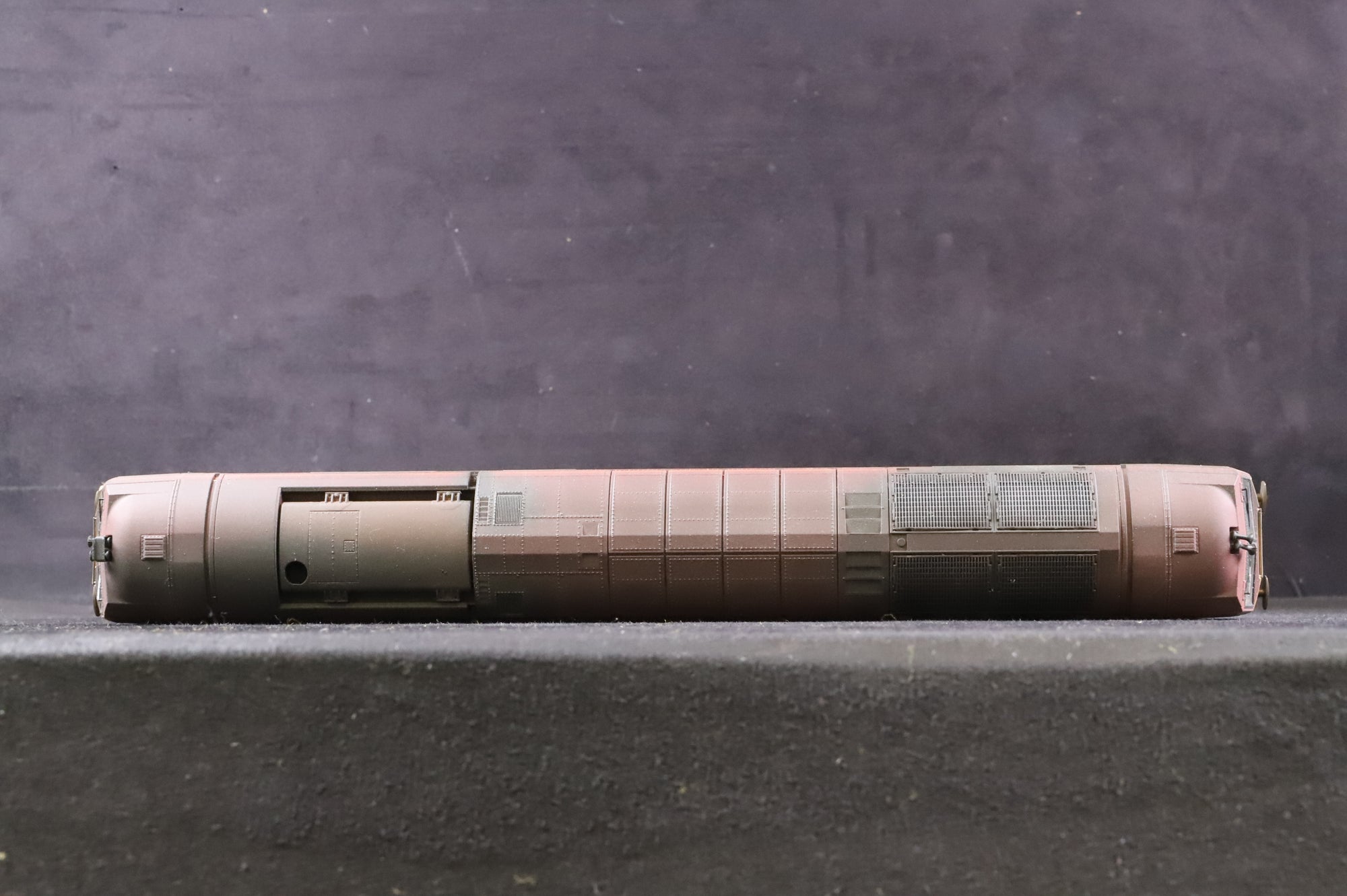 Hornby OO Class 60 60080 'Bispham Drive' in EWS Livery - Weathered