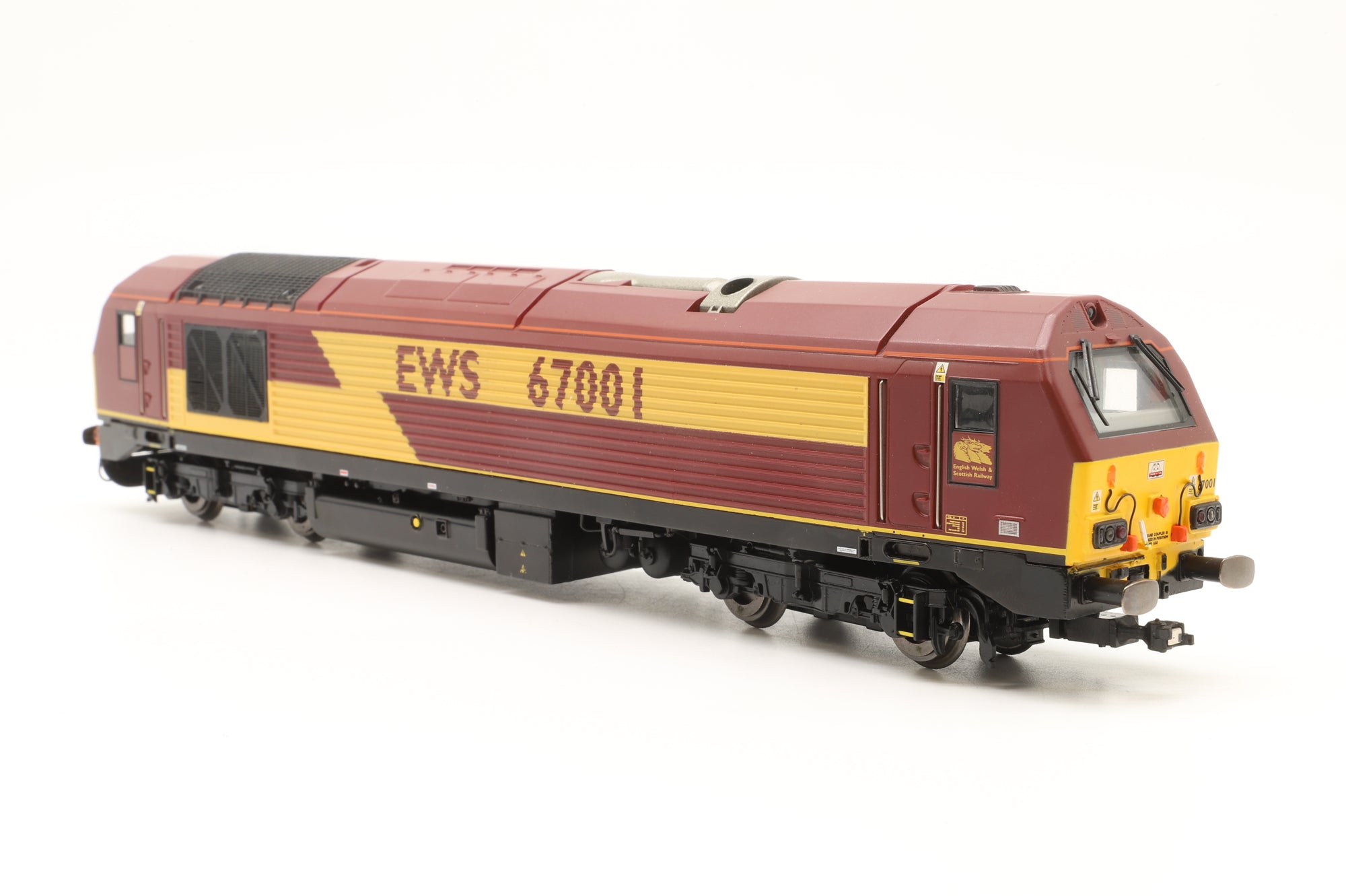 Hornby OO R3040X Class 67 Bo-Bo '67001' EWS DCC Sound
