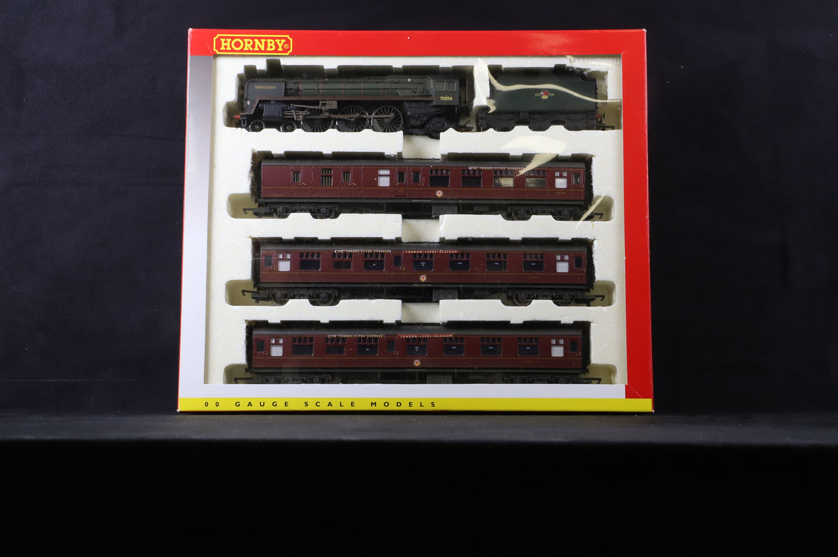 Hornby OO R2329 Thames-Clyde Express Train Pack