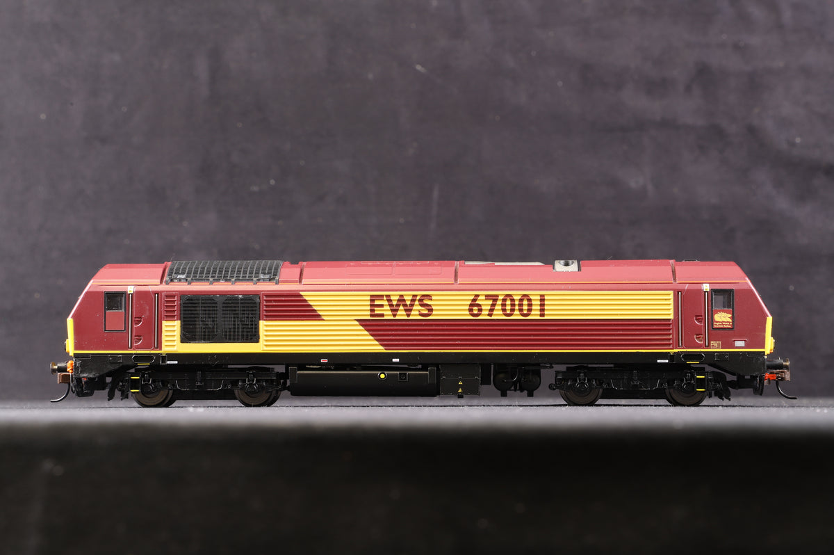 Hornby OO R3040 Bo-Bo Class 67 &#39;67001&#39; EWS, DCC Sound