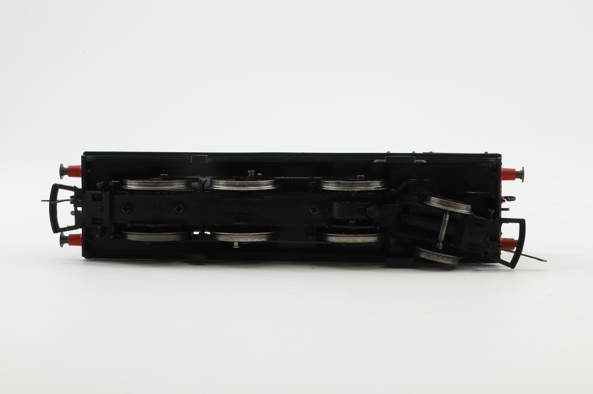 Hornby OO R2178A Class N2 69546 in Lined BR Black w/ Late Crests - Weathered