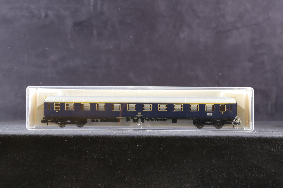 Fleischmann N 8888 Rake Of 2 Blue DB Coaches