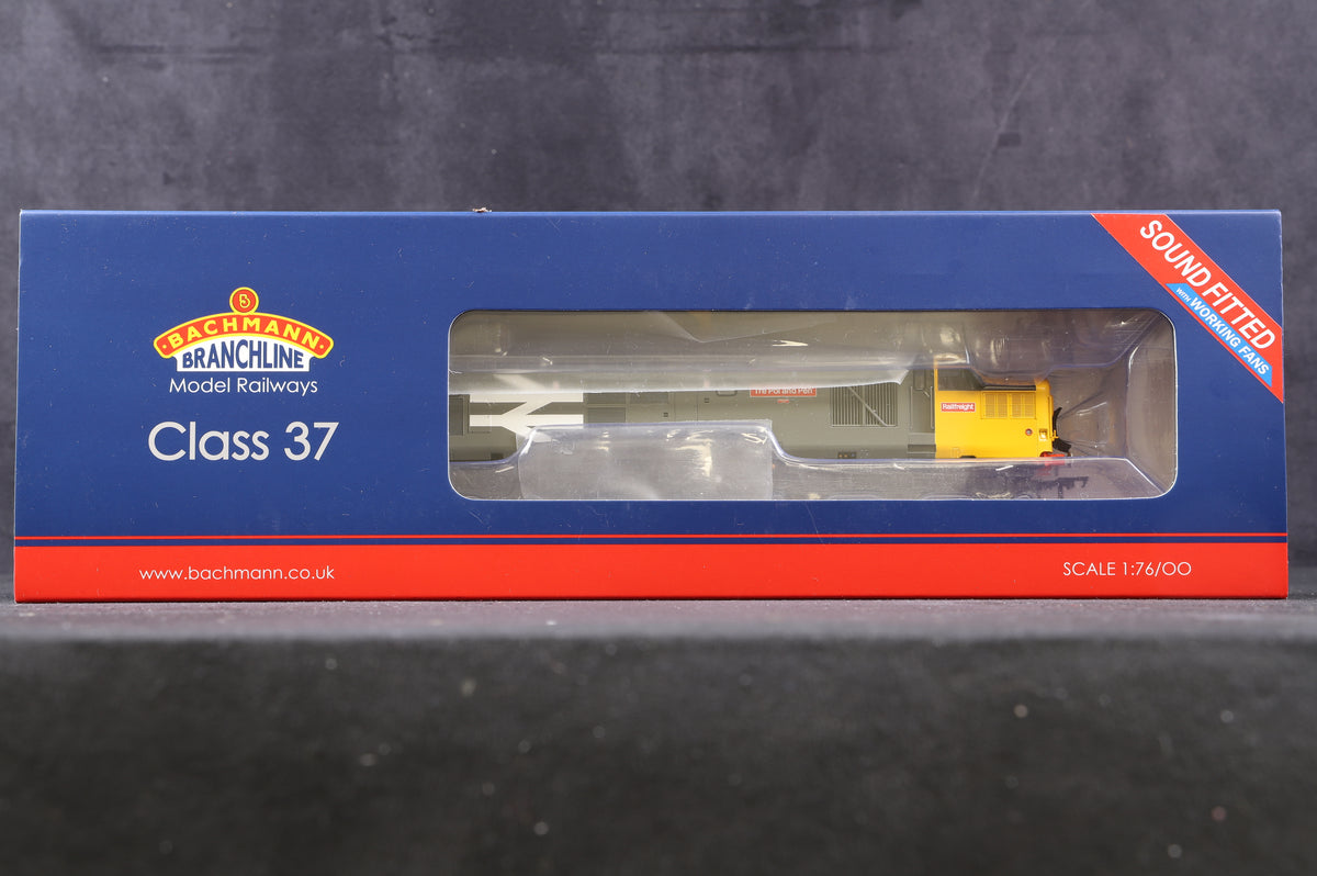 Bachmann OO 35-305ZSFX Class 37/0 &#39;37196&#39; &#39;Tre Pol Pen&#39; BR Railfreight, KMRC Excl, DCC Sound Deluxe