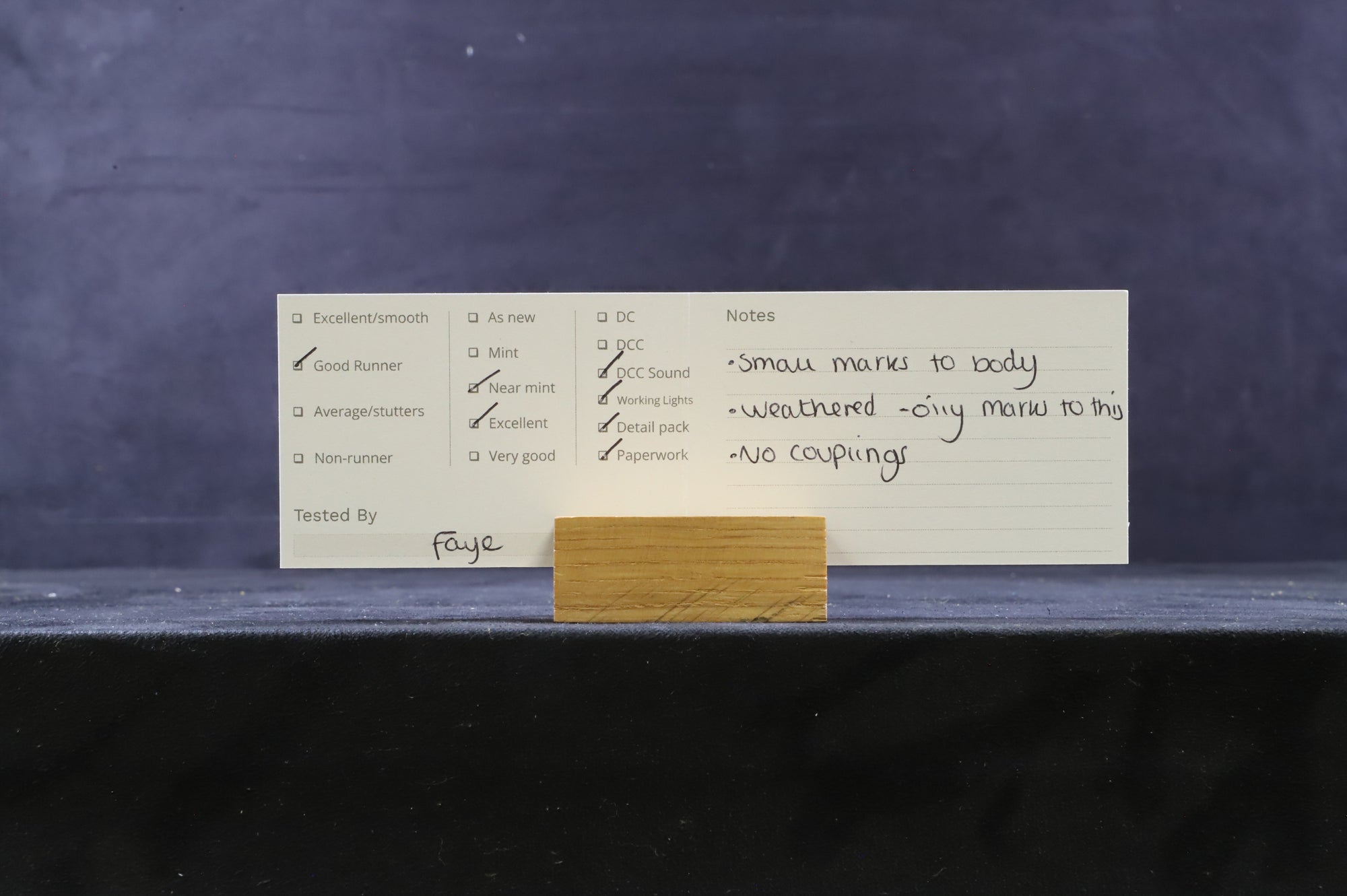 Hornby OO R2899XS EWS Co-Co Diesel Electric Class 60 '60042' 'The Hundred Of Hoo', Weathered & DCC Sound