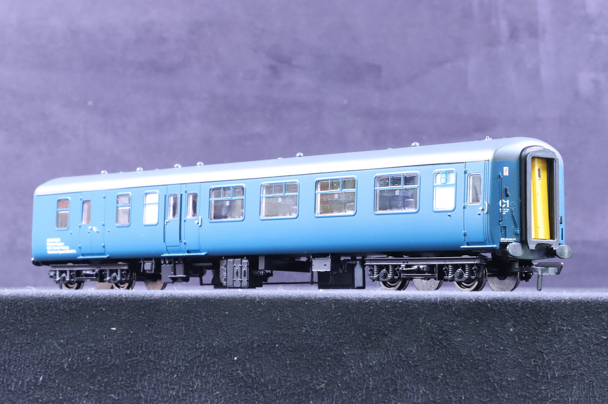 Bachmann OO Set of 2 BR Blue/Yellow HST Barrier Coaches